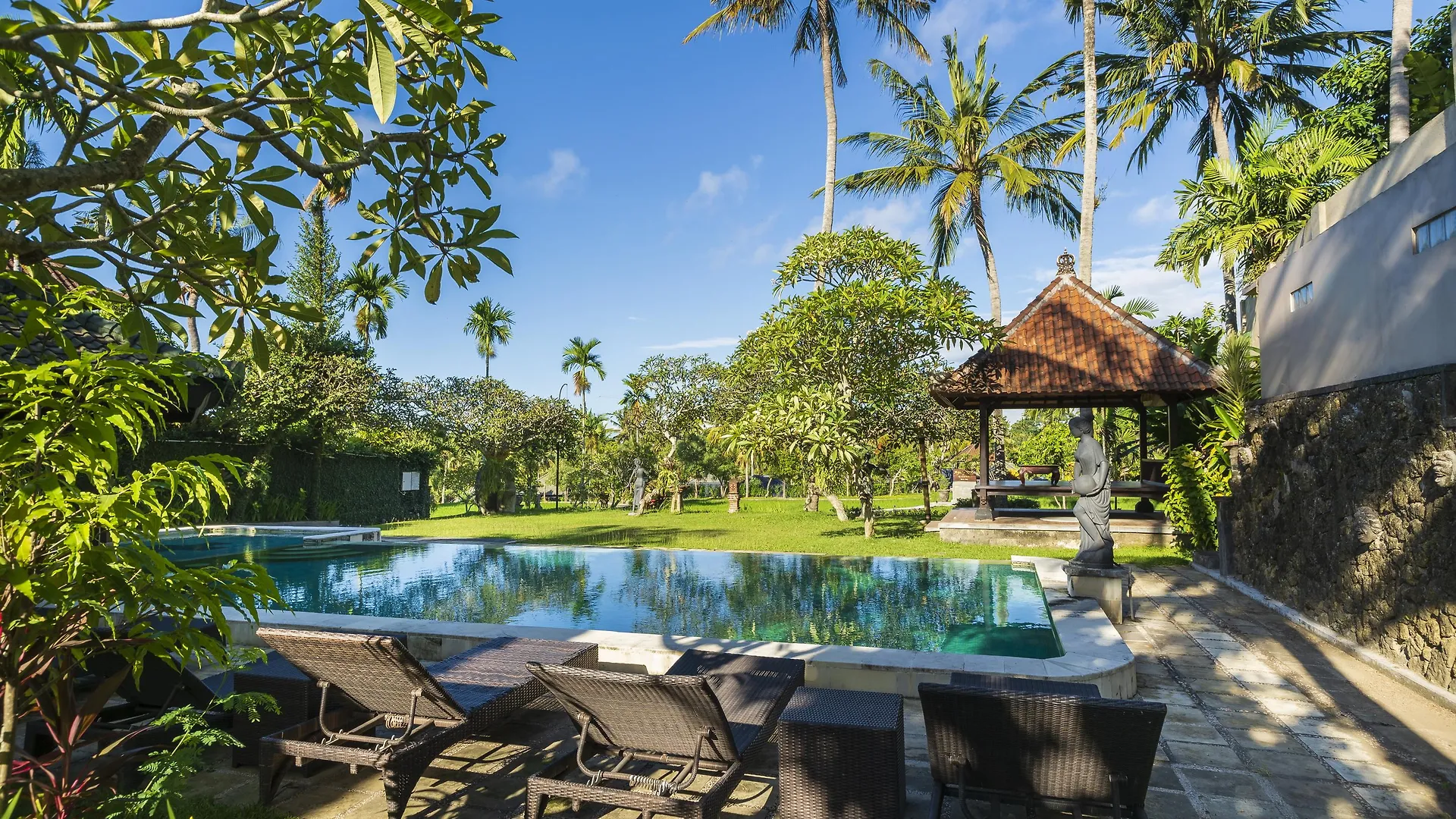 Resort Hotel Amatara Agung Raka Ubud